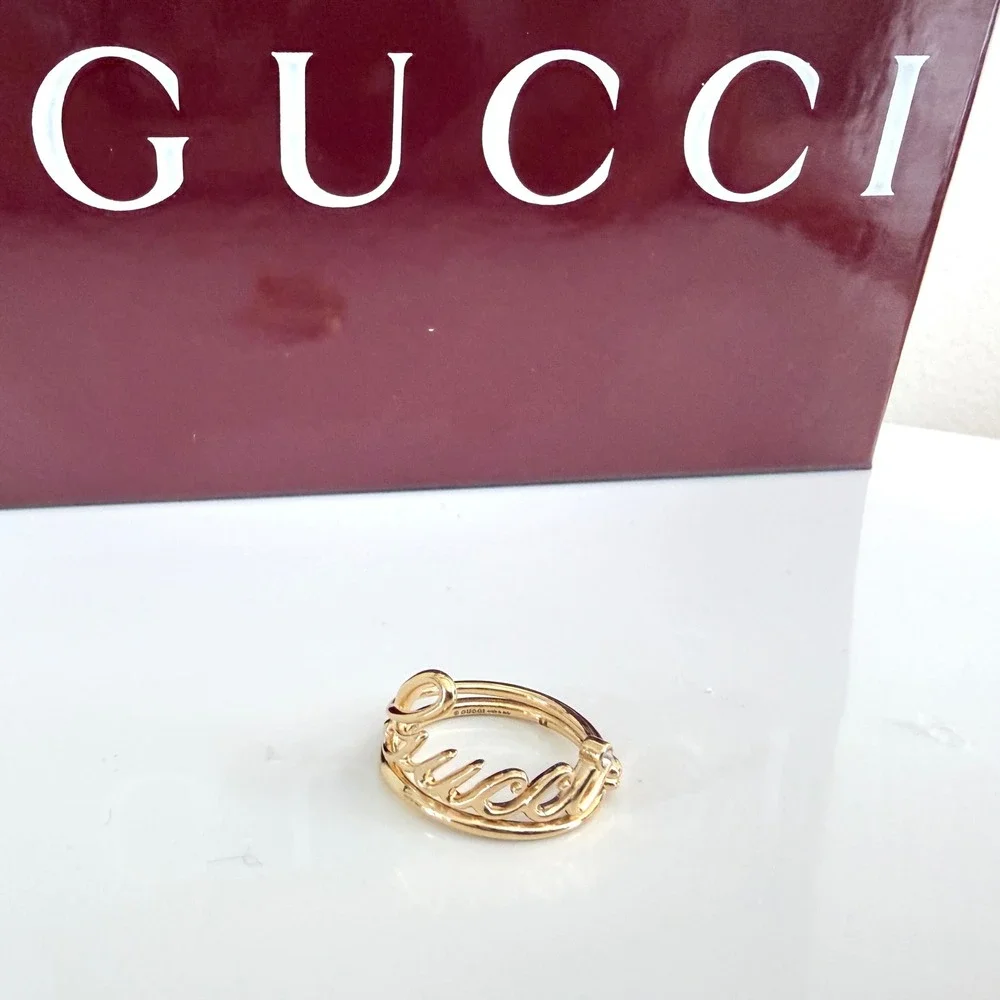 Gucci Gold-toned Script Logo Ring Multi Band 814360